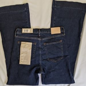 Everlane "The Modern Flare Jean"